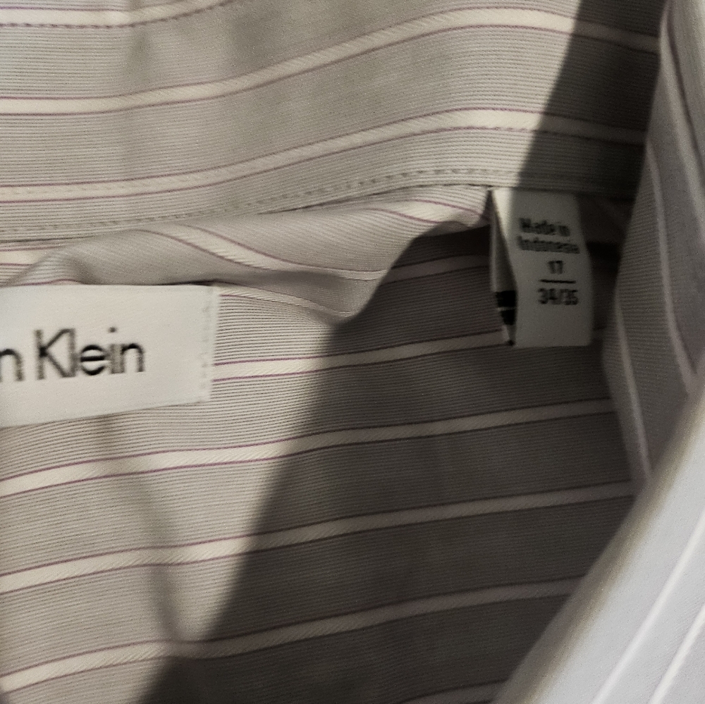 Striped Button-Up Shirt - Picture 4 of 6